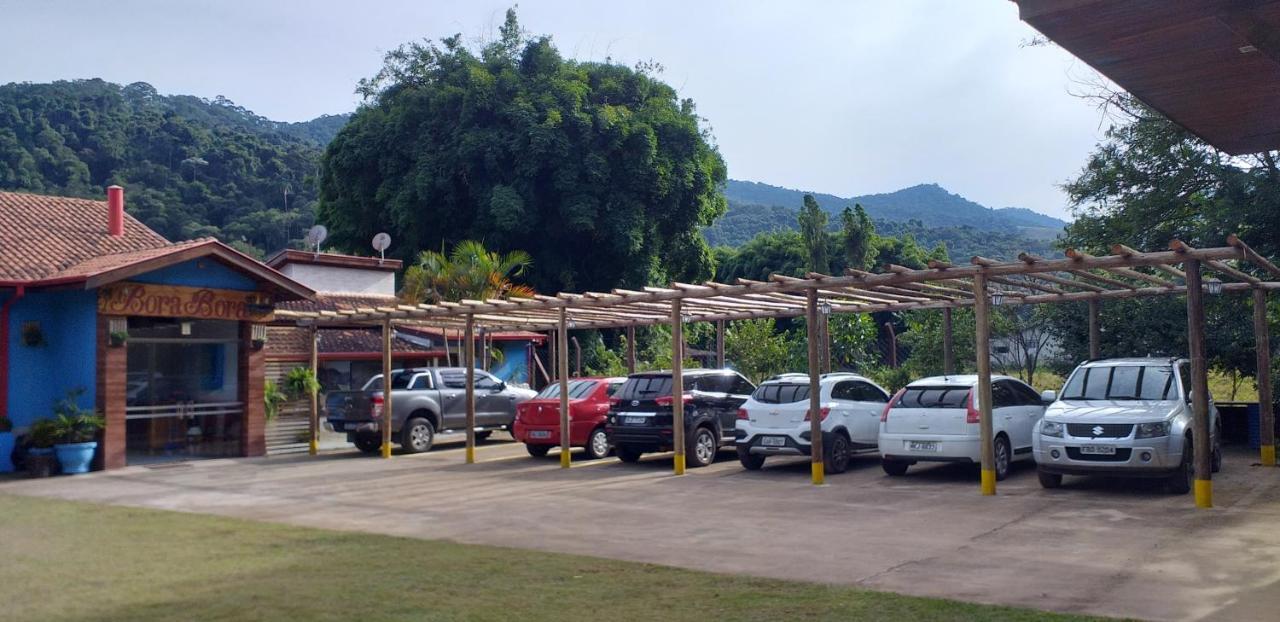 Pousada E Restaurante Bora Bora Da Serra São Bento do Sapucaí Eksteriør bilde