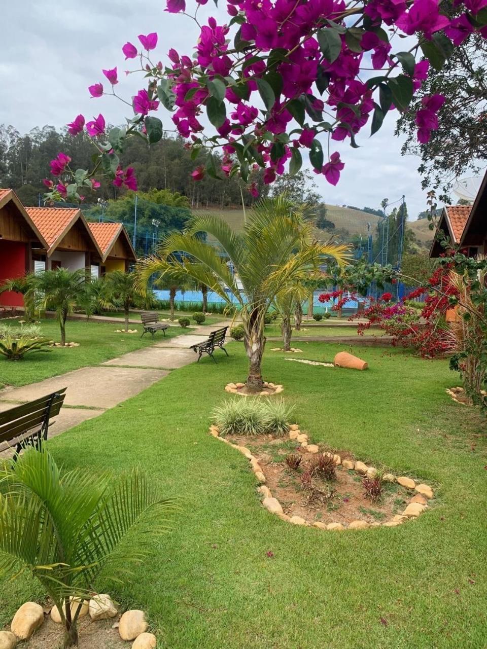 Pousada E Restaurante Bora Bora Da Serra São Bento do Sapucaí Eksteriør bilde