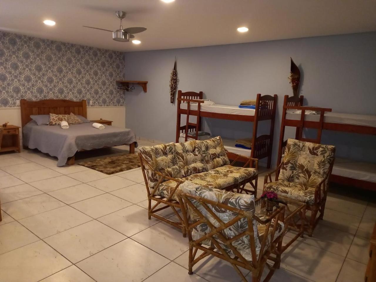 Pousada E Restaurante Bora Bora Da Serra São Bento do Sapucaí Eksteriør bilde