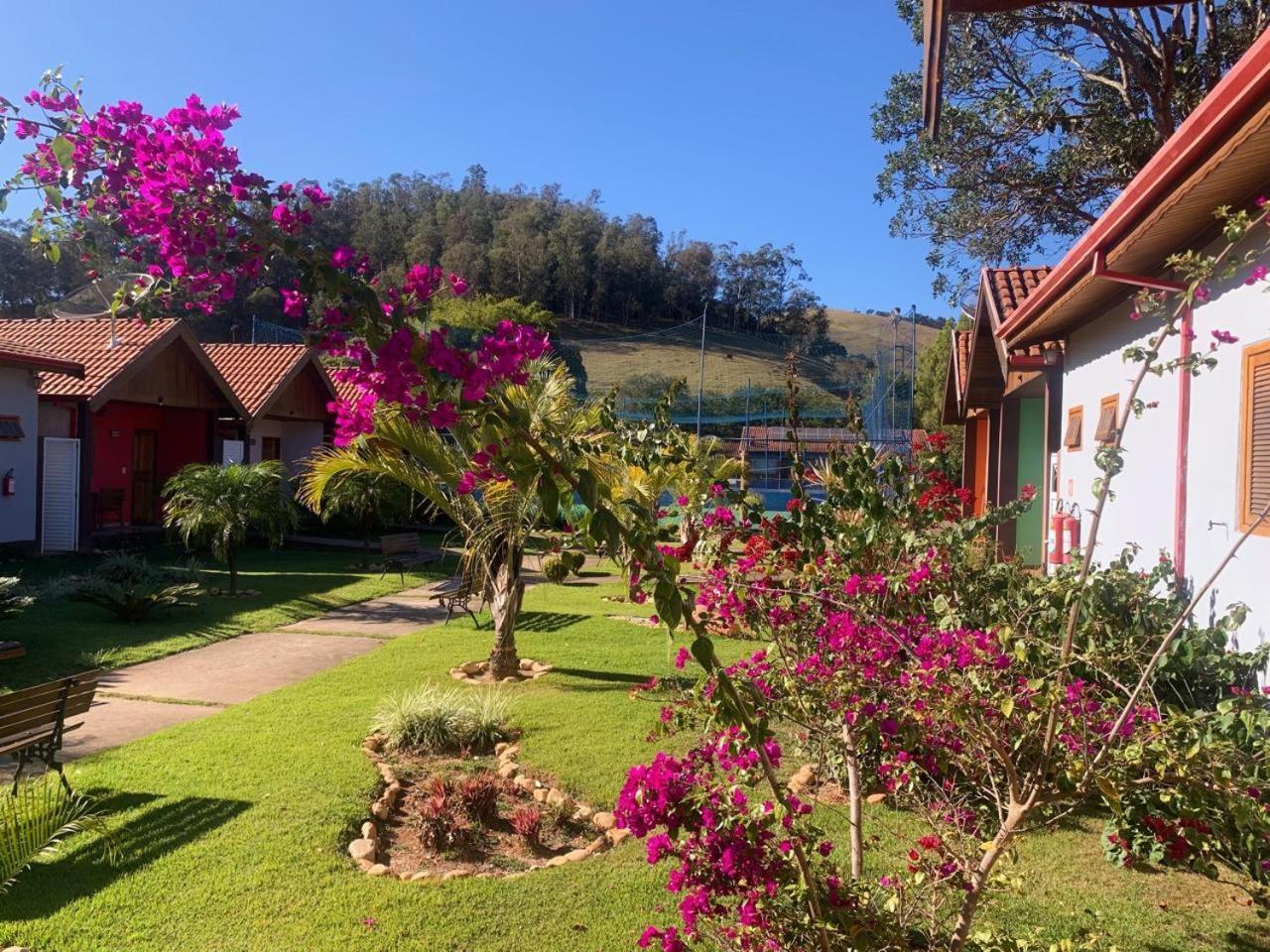 Pousada E Restaurante Bora Bora Da Serra São Bento do Sapucaí Eksteriør bilde
